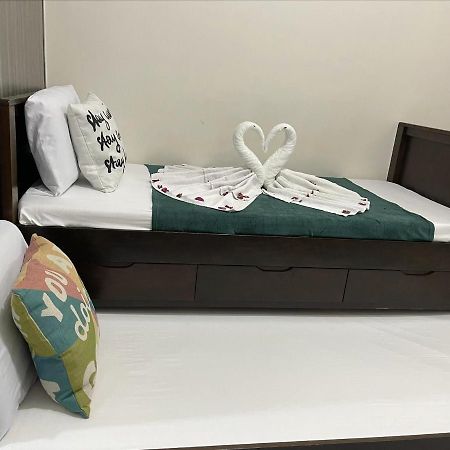 Stays At Green Residences 1 Bedroom Манила Экстерьер фото